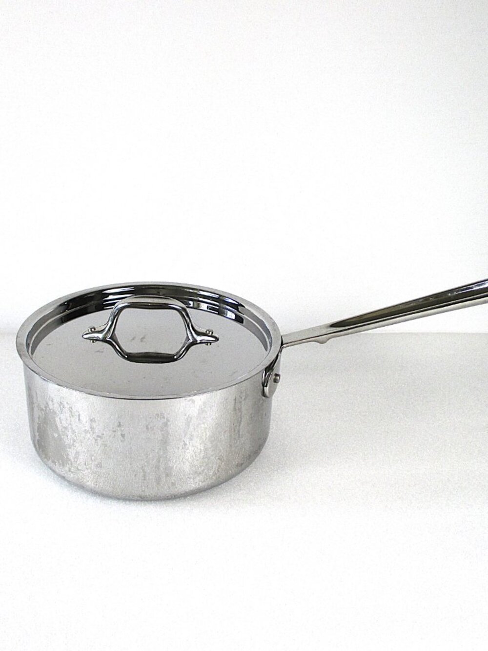 ALL CLAD D3 STAINLESS 3QT SAUCEPAN & LID - Picture 2 of 14